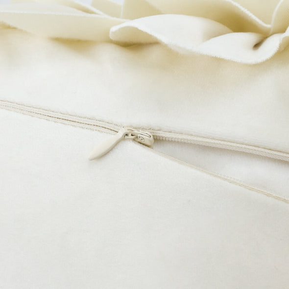 white-throw-pillow-case