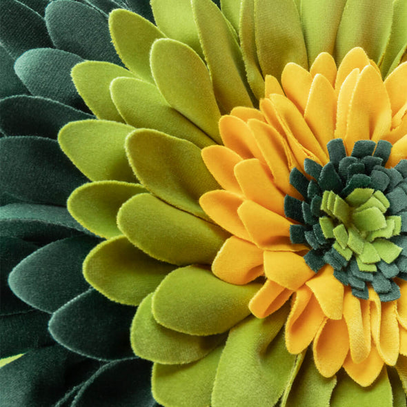 fabric-for-green-velvet-pillow