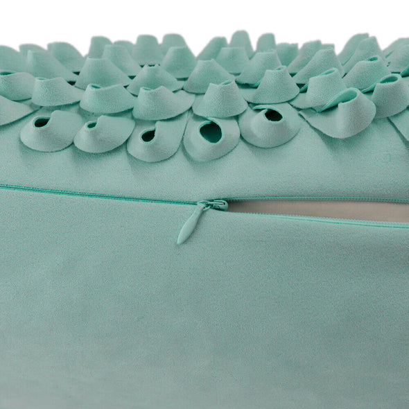 turquoise-couch-pillows