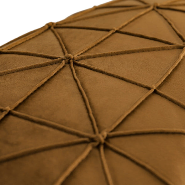 soft-velvet-pillow-case-with-grid-pattern