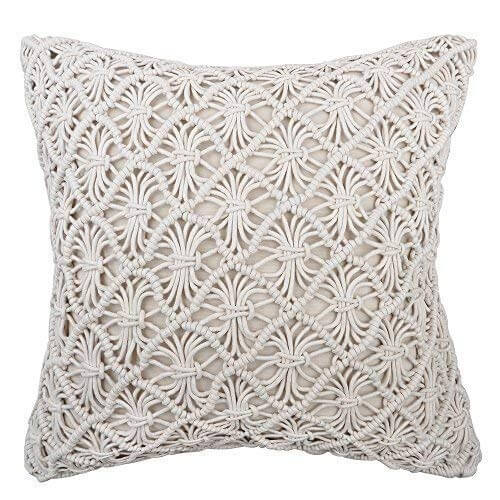 knitted-striped-pillowcases