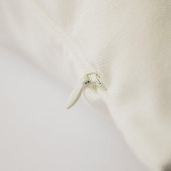 white-empty-pillow-case-zipper