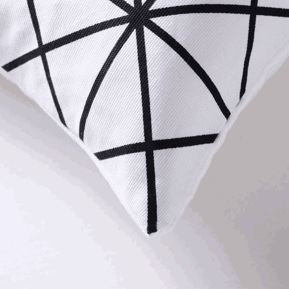 black-and-white-throw-pillows