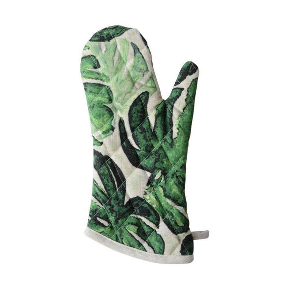 green-oven-mitts-with-leaves