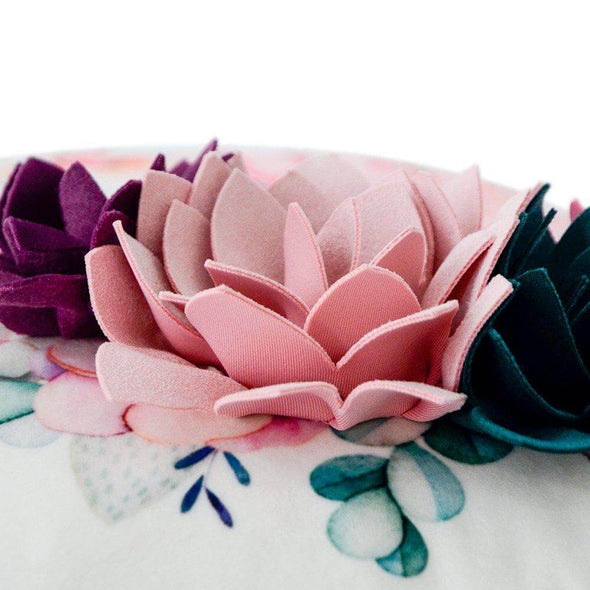 flower-on-unicorn-pillowcase