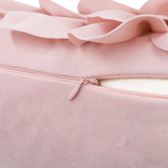 designer-bed-pillows