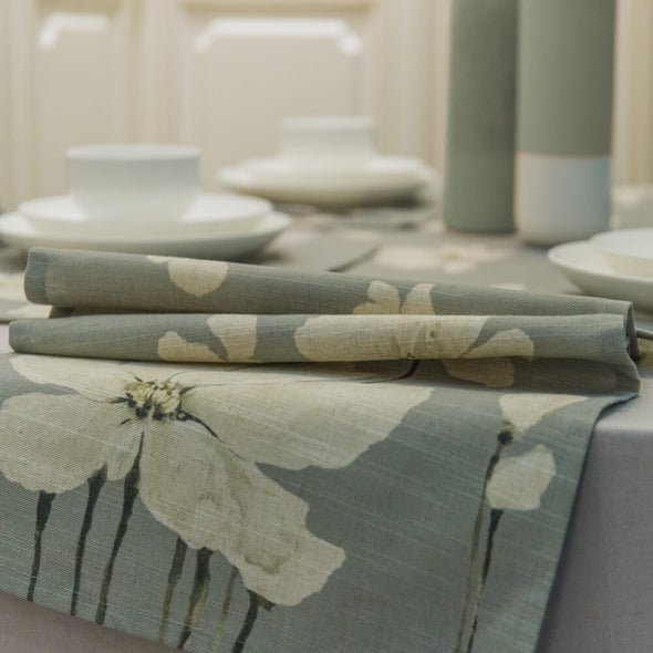 printed-beautiful-floral-table-runner