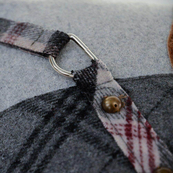 rivet-on-plaid-pillow-case