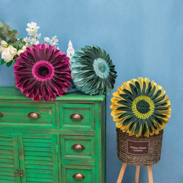 velvet-round-3D-sunflower-pillow
