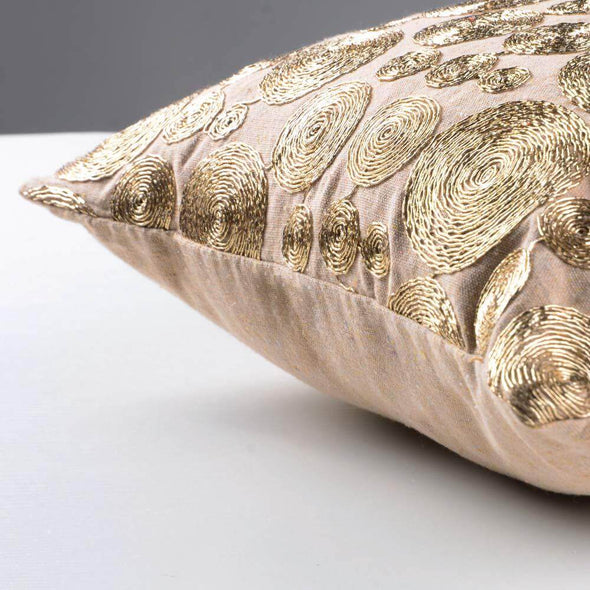 modern-throw-pillows