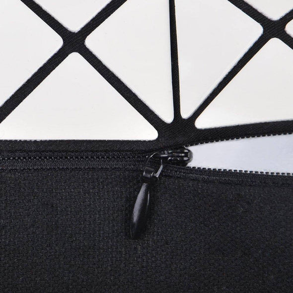 faux-leather-cushion-zipper