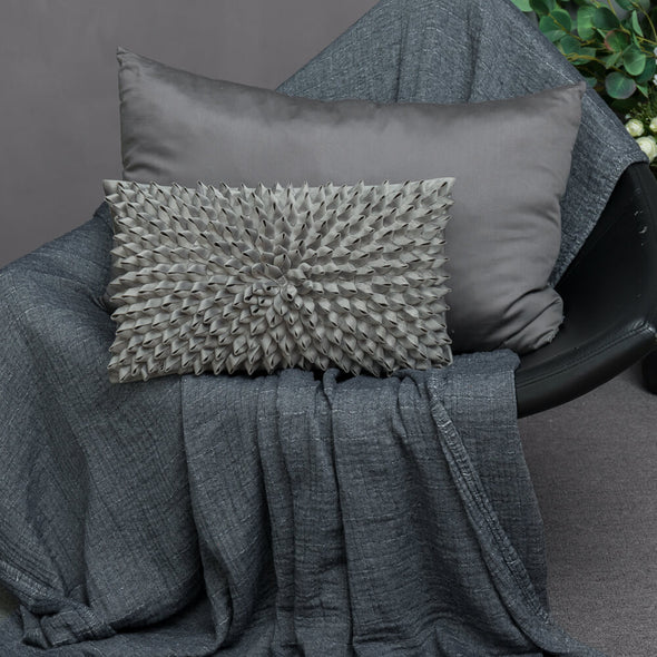 sofa-decorative-gray-couch-pillows