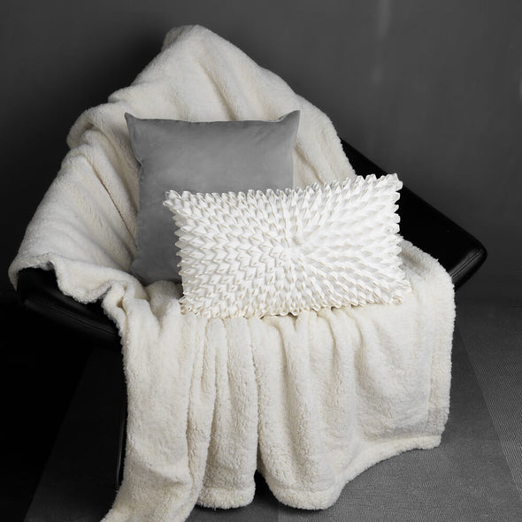 grey-and-white-pillow-cases