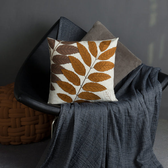 harvest-pillowcase-decorating