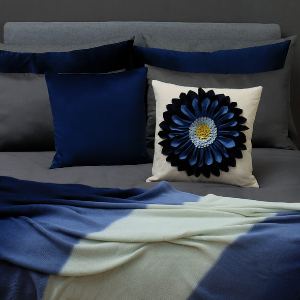 navy-blue-pillow-case-for-bedding