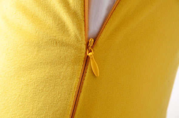 thick-soft-pillow-case-with-zipper