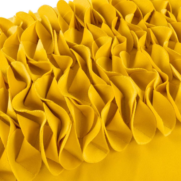 gold-pillows-pattern